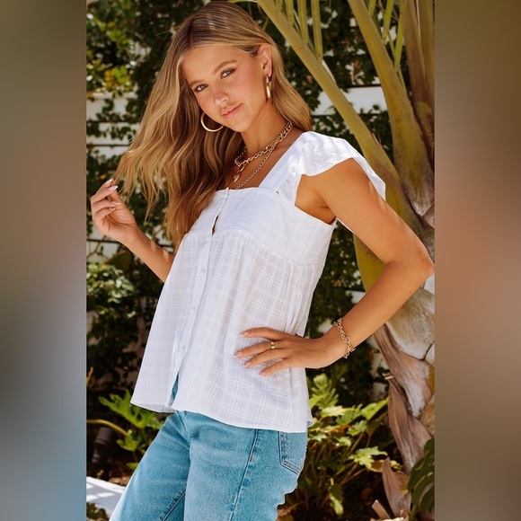 Chasing Clouds Babydoll Style White Blouses - Picture 2 of 4